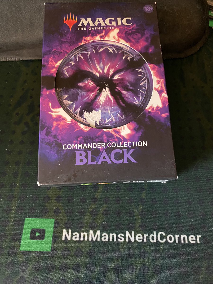 TheRealNanMan's tweet image. First giveaway this month is a chance to spice up your commander decks with some goodies. 

To Enter

✅Like
✅Retweet
✅Follow

Winner is drawn 3/6