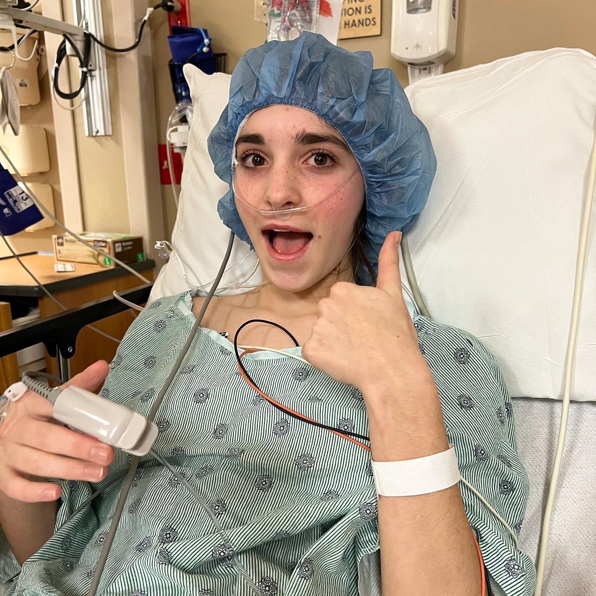 CourtLHenry's tweet photo. Tuesday wasn’t the best day ever…but we’re thankful for a successful surgery and for CJ to be moving into the next stage of her ACL journey! ☺️🙏🏼 #osshealth #aclsurgery #aclreconstruction #acljourney @basketball_cj24 #henrytwins https://t.co/TnxtPAiLsK
