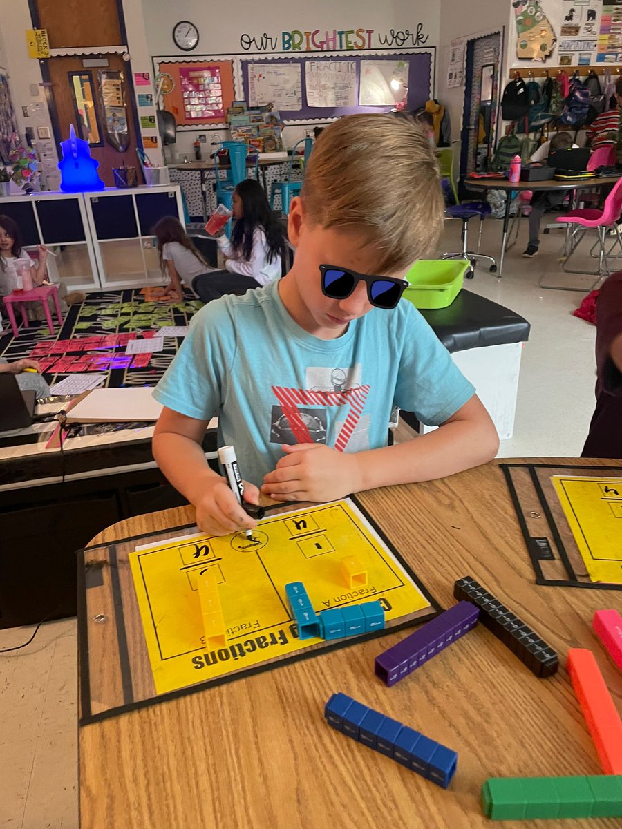 PowellinPrimary's tweet photo. We’ve reached the final fractions standard 🙌🏾
Today we practiced comparing fractions with fraction towers.
#thirdgrade #mathteacher #mathisourjam #sbcebobcats https://t.co/vVy7yIKaU9