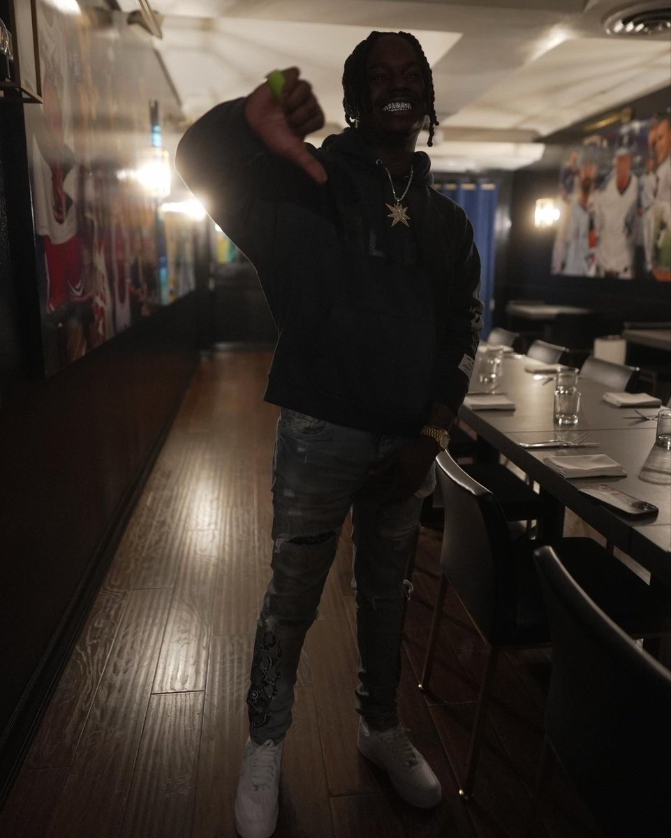 Duvy (@17duvy) on Twitter photo 