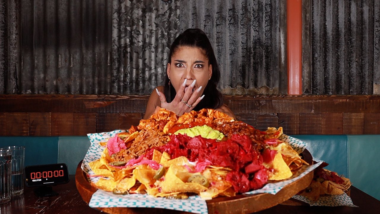 LEAH SHUTKEVER | PROFESSIONAL EATER on X: The @lasiguanas Triple GRANDE  nacho challenge with @MaxStanford_ FULL VIDEO LINK t.coddZPQ2SkqQ  t.co73qwn4qOsL  X