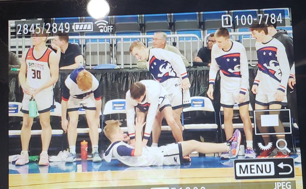 StephHartleben's tweet photo. @BballCentury HypeMen bringing the courtside 🔥🔥. #BestInTheBusiness #HypeMen #rollpats #winasone https://t.co/8te4yHQdeQ
