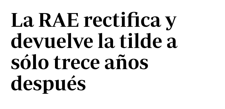 Llevamos un tiempo desaparecidas, pero hoy había que pasarse por aquí.
Sólo queremos decir que estamos bien. 
Y mandar un beso fuerte a todos los antisolotildistas a los que apreciamos y vamos a seguir queriendo igual.