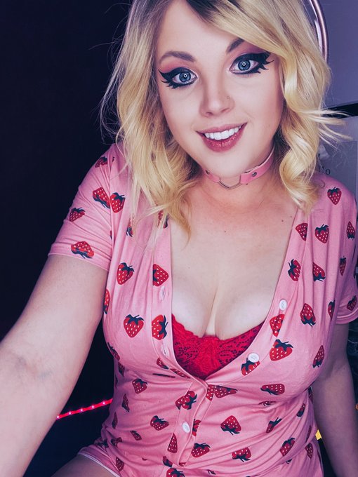 I need new songs for my playlist any suggestions ? #newmusic #suggestions #musiclover #onlyfans https://t<a href="/tag/newmusic"class="tags"><span>#newmusic</span></a><a href="/tag/musiclover"class="tags"><span>#musiclover</span></a><a href="/tag/suggestions"class="tags"><span>#suggestions</span></a><a href="/tag/onlyfans"class="tags"><span>#onlyfans</span></a>