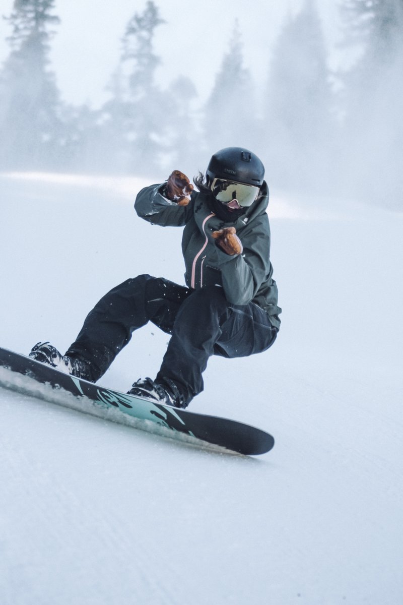 This Saturday, March 4 Never Summer Snowboards joins us for a free demo day. Come up and check out their latest and greatest boards and enjoy a day of fresh snow! 🤙

🏂 : <a href="/mayohmy/">Mrs Jody Hedrian</a>