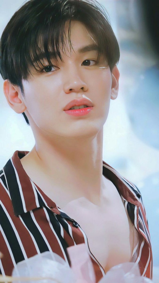 umilkteaa's tweet photo. @fessthai Thipoom😍🫠💙🐻‍❄️ https://t.co/wzQ2waWiBx