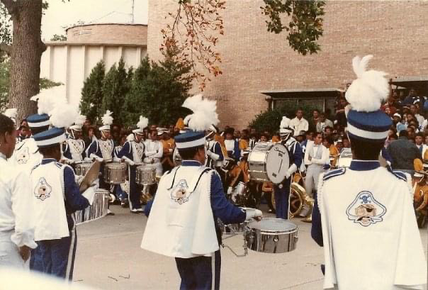 HamptonU_Alumni's tweet photo. Throwing it back with the band! Circa 1982-1986. #ryshampton #onehampton https://t.co/FHpTYpAkux