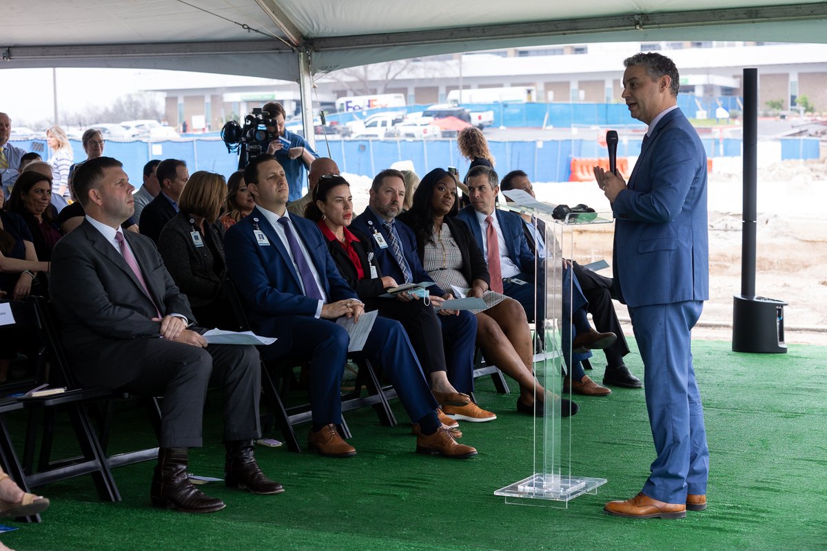 AscensionSeton's tweet photo. Ascension Seton broke ground on its new women's tower on Ascension Seton Medical Center Austin's campus. The tower will expand access to Ascension Seton’s comprehensive women’s health services in Central Texas. Learn more: https://t.co/EH84TgY6jh https://t.co/QMfTYS5wNm