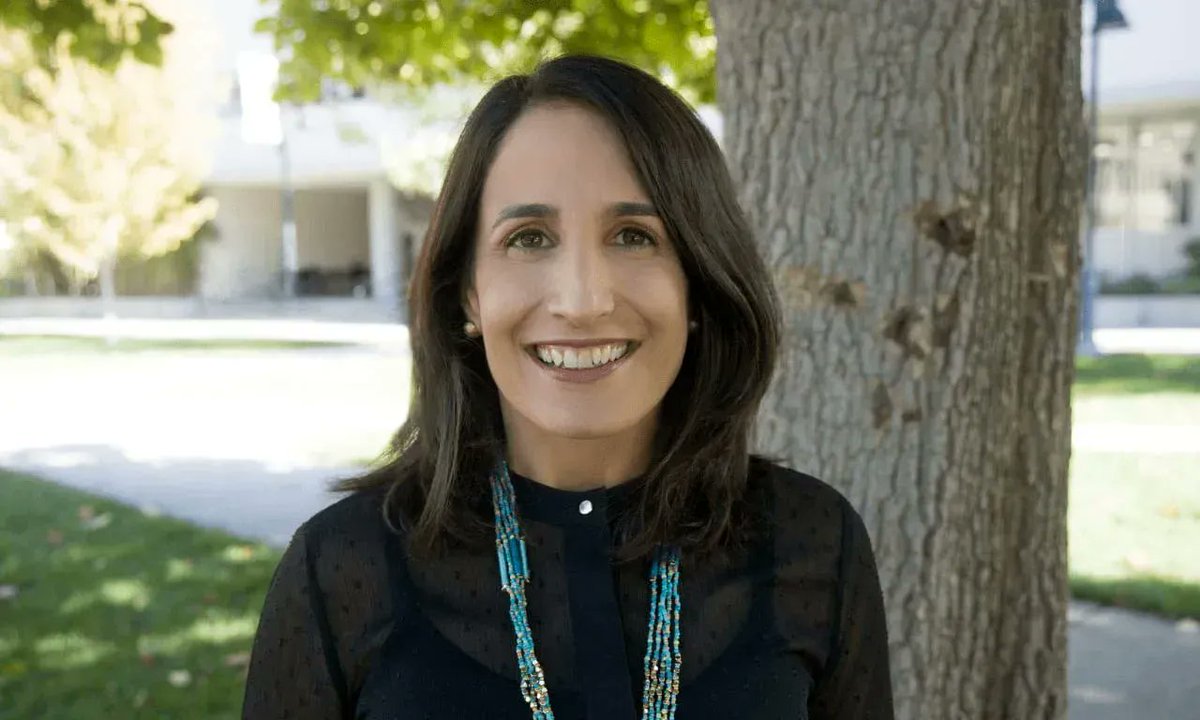 SJSU's tweet image. “We don’t give teachers enough time to ask, ‘Who am I and how does that affect my teaching?’” asks @sjsulurie Associate Professor of Teacher Education @abriceno21, co-author of a new book on creating conscious classrooms → buff.ly/3J2DEdT #WomensHistoryMonth23 #WHM