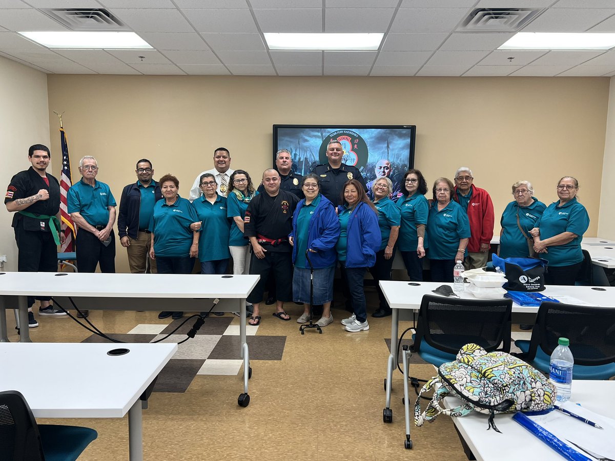 altontxpd's tweet photo. Earlier today our agency partnered with Sigung Luis Garcia with Tiger Fury Kajukenbo to conduct presentations/demonstrations for the AmeriCorps Seniors Hidalgo County Grandparent Program.

We would like to thank Sigung Garcia for his support to the Alton Community. 

#Altonstrong https://t.co/ULqDn2xLQt