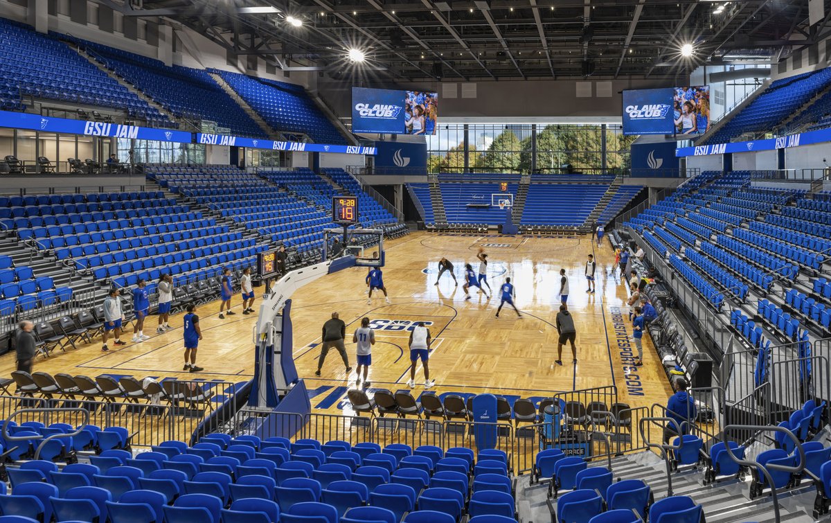 BrasfieldGorrie's tweet photo. We recently completed Georgia State University's Convocation Center in Atlanta. Rehoming GSU Athletics, this building features an 8,055-seat multipurpose arena along with concession stands, educational classroom spaces, and sports medicine facilities. https://t.co/ffnYNQ6YJo