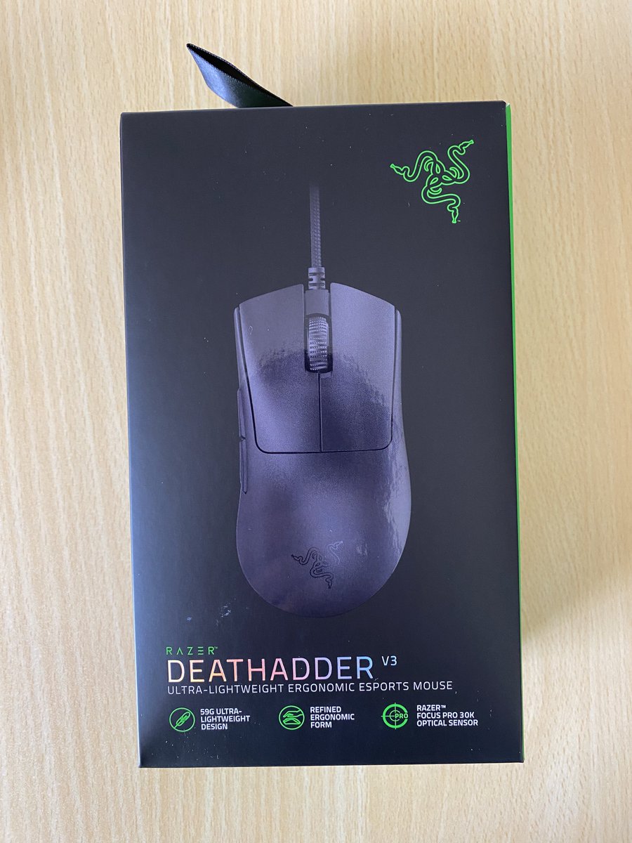 ze_ki17's tweet photo. 来たァァァ
#razer #deathadderv3 https://t.co/Hl9tuPBmHy