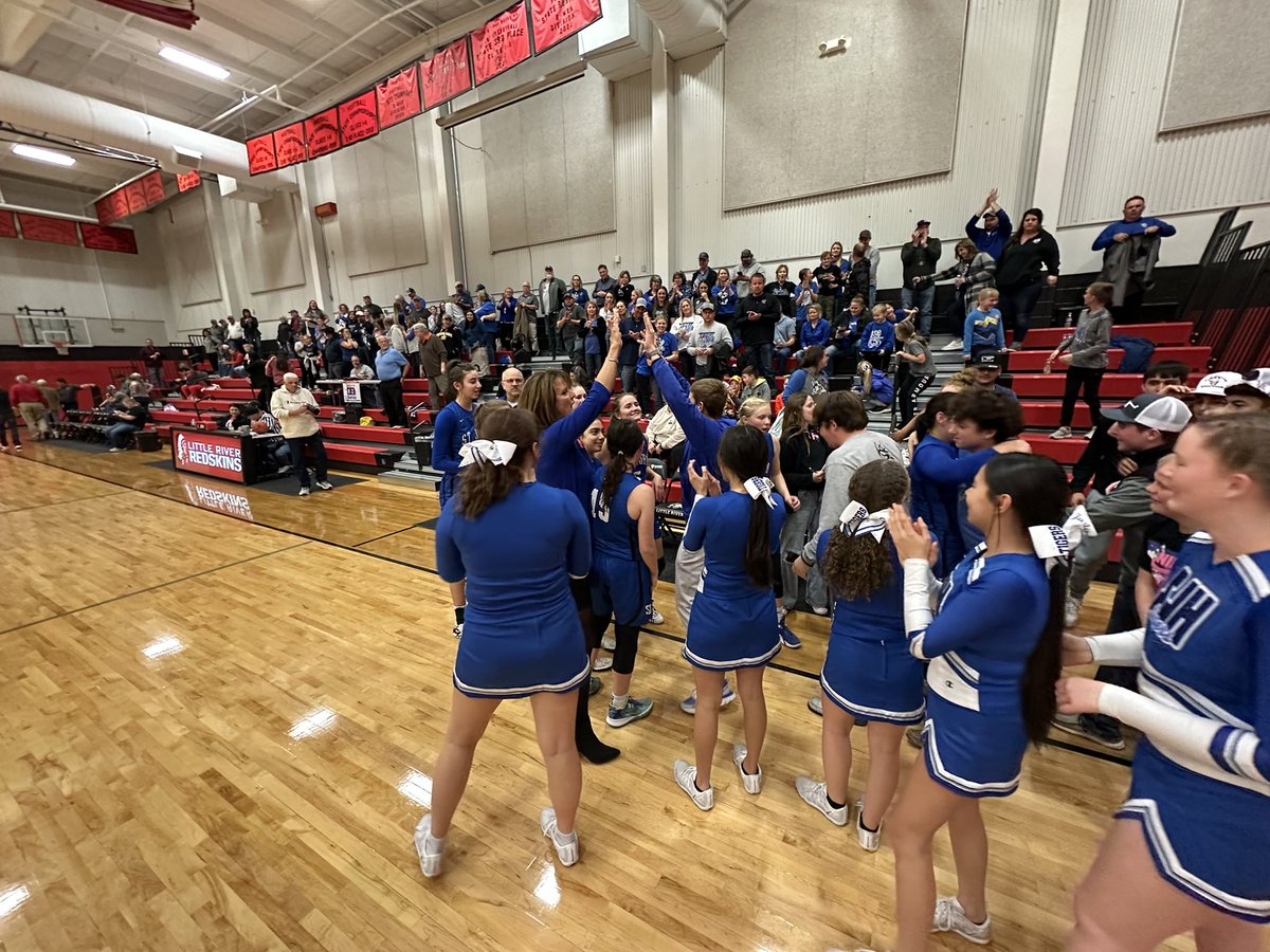 St John pulls it off. Road game for the 5 seed against a 20 win team, didn’t matter. Tigers with the stunner 43-38, they’ll meet Central Plains for a spot at State Saturday