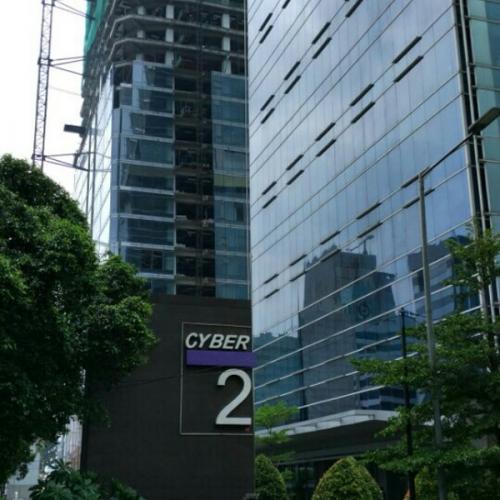 pembantucom's tweet photo. https://t.co/tXC3PDRcEA sedang merelokasi servernya dari datacenter lama ke datacenter baru di gedung Cyber 2 di Kuningan, Jakarta. Mohon maaf atas gangguan selama proses pemindahan berlangsung. https://t.co/rH9D9f7xyN