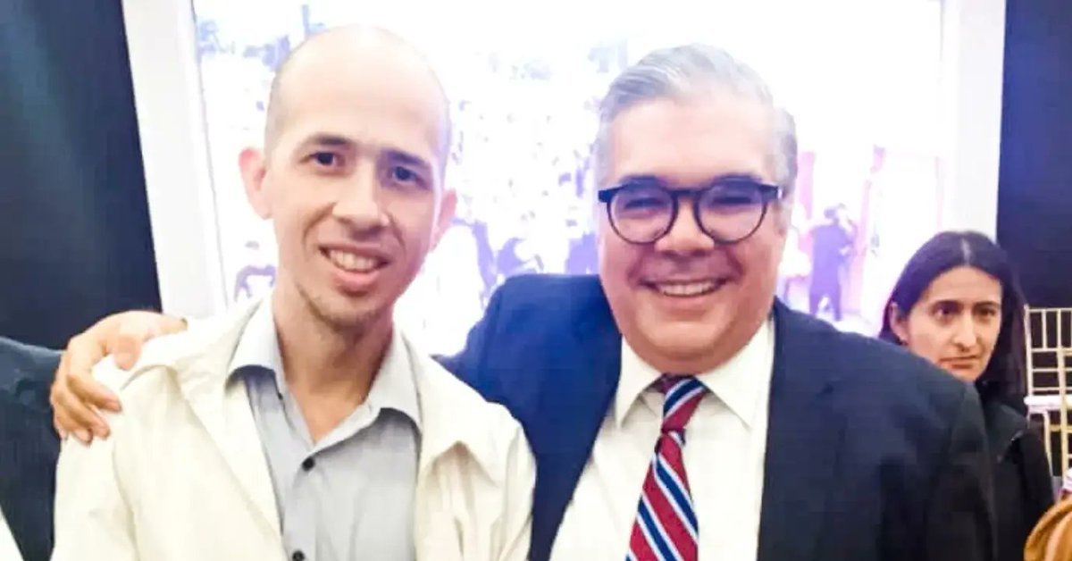 GustavoArteaga's tweet photo. Hoy mi compañero Carlos Prosperi presentó nuestro Plan de Gobierno.
Compartimos con nuestros dirigentes nacionales nuestro compromiso de trabajar desde #NuestraMaracay por la Prosperidad
Vamos por la Presidencia para la #Prosperidad de #venezuela🇻🇪 
#PlanProsperi 
#SomosADeistas https://t.co/pA6mQhaCnF