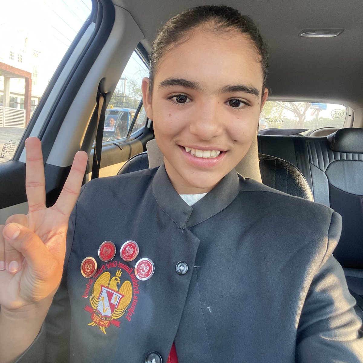 आज मेरा क्लास 6th का अंतिम एग्जाम है खेल के साथ शिक्षा भी जरूरी है । मुझे विराट कोहली सर ने देश की नंबर 2nd रैंक स्कूल में एडमिशन दिलाया। अब मार्च में 2 बार विराट कोहली सर से मिलने का मौक़ा मिलेगा।
#ViratKohli𓃵  #ViratKohliFoundation