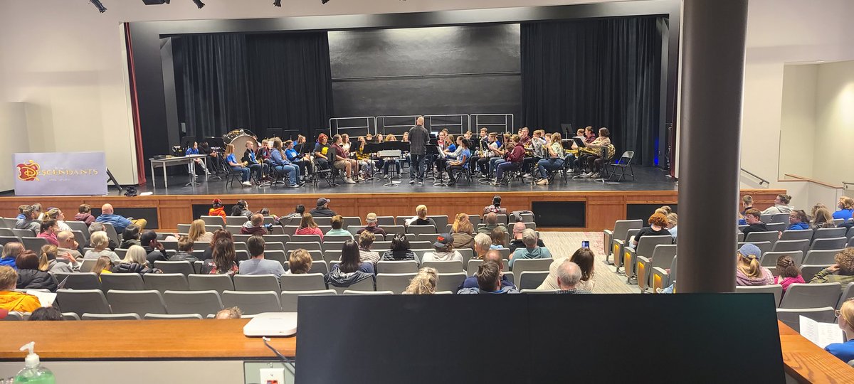 St. Joseph-Ogden HS tweet media