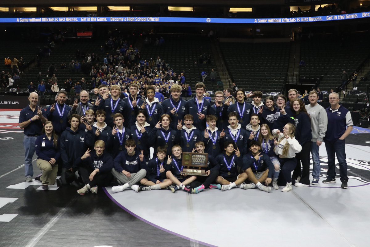 The back-to-back state champion JCC wrestling team.