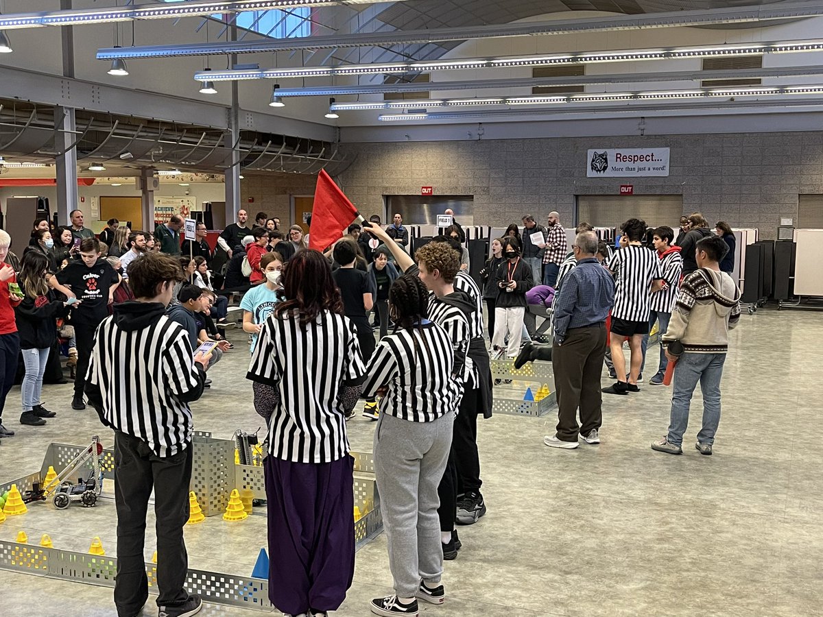 Therese Block (@d69stem) on Twitter photo Thanks for hosting a great Robotics Tournament <a href="/chrpow/">Chris Powell</a> @NilesWestVEX <a href="/timsul219/">Timothy Sullivan</a>! The middle schoolers had a blast and learned so much! It was greatto see our former students refereeing! #stemd69 #vexrobotics Thanks for hosting a great Robotics Tournament <a href="/chrpow/">Chris Powell</a> @NilesWestVEX <a href="/timsul219/">Timothy Sullivan</a>! The middle schoolers had a blast and learned so much! It was greatto see our former students refereeing! #stemd69 #vexrobotics