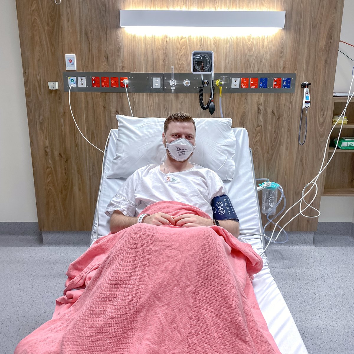EmergEdu's tweet photo. The newly constructed Emergency Short Stay Unit at Alfred Health received its first patient yesterday. 24-year-old Angus shared his thoughts: “You immediately notice how light and open the new space is. Patients and staff will really appreciate this new area” #ED #AlfredHealth https://t.co/M5QRBcQoid