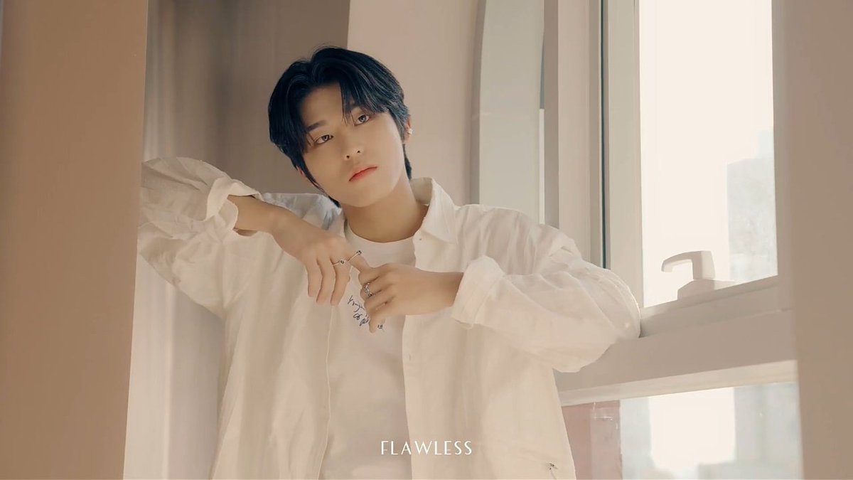아비 ᥫ᭡✿ tweet media