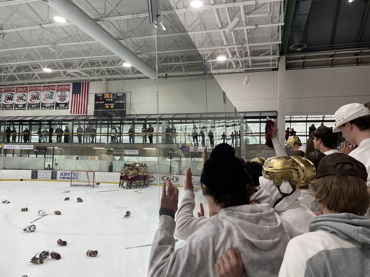 Boys hockey headed back to the ❌! Let’s go! #CougarPride