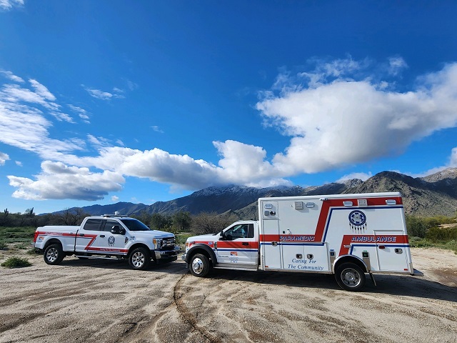 Gilariverhealth's tweet image. What a beautiful day!

#EMS #EmergencyMedicalServices #CaringForTheCommunity #EMSLife #Paramedic #EMT #GRIC #Ambulance #FirstResponder #TEMS #MIH #Paramedicine