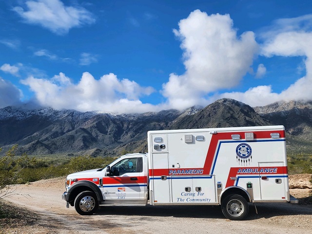 Gilariverhealth's tweet image. What a beautiful day!

#EMS #EmergencyMedicalServices #CaringForTheCommunity #EMSLife #Paramedic #EMT #GRIC #Ambulance #FirstResponder #TEMS #MIH #Paramedicine