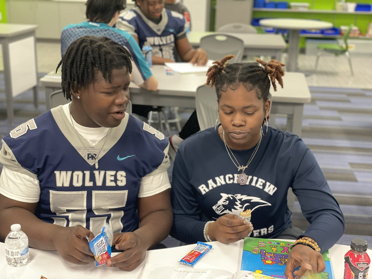 Spark STEM Academy at Freeman tweet media