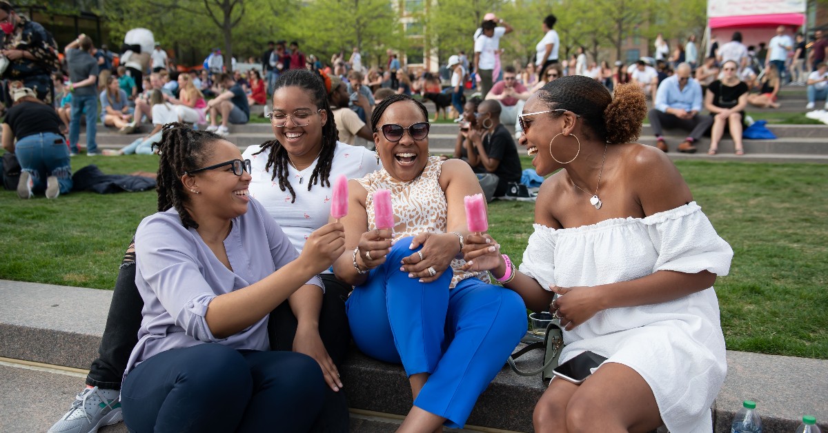CherryBlossFest's tweet image. Blossom Alert! 🚨
We've been chosen as one of the 19 nominees for @USATODAY Best Cultural Festival, and we need your help! Support the Festival and vote for us (your favorite DC springtime Festival)! 🌸
Vote⤵️

fal.cn/3whjQ

#CherryBlossFest #10Best #USAToday