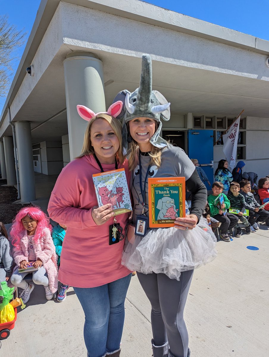 MrsFrenchHVES's tweet photo. Read Across America at Harvest Valley https://t.co/VC3fXD18Lp
