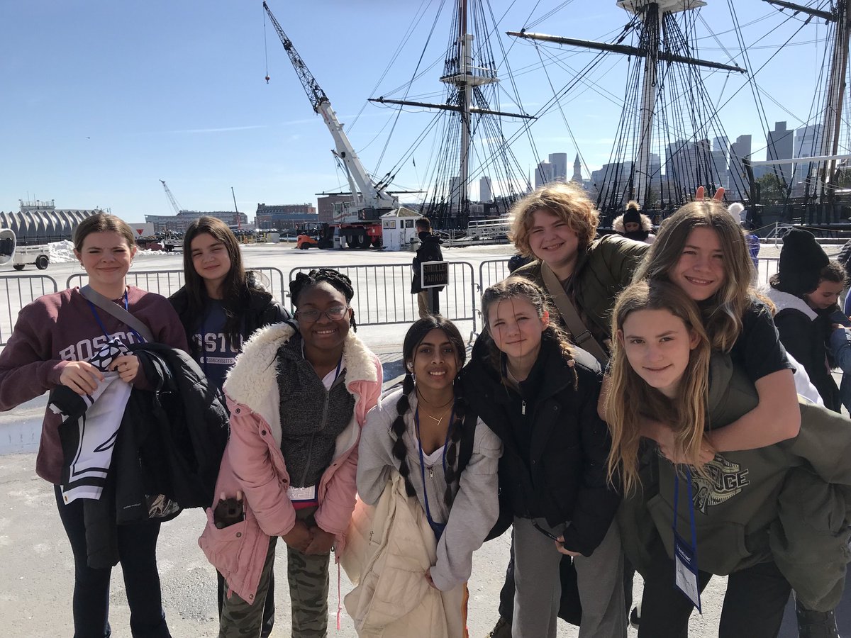 I so enjoyed spending time with this amazing group at the USS Constitution aka Old Ironside yesterday! 😃 #mvboston #mvmiddle
