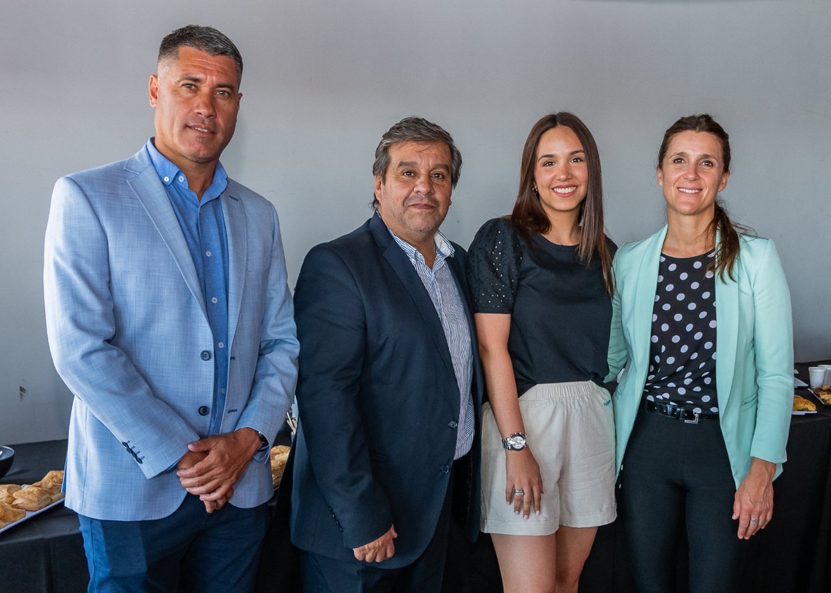 2° Congreso Nacional de Deporte Género y Diversidad.

Junto a la secretaria de Deportes de la Nación, Inés Arrondo y distintas áreas del Gobierno de La Rioja, deportistas, periodistas y referentes de clubes debatimos sobre las políticas de igualdad, que garanticen el acceso y...