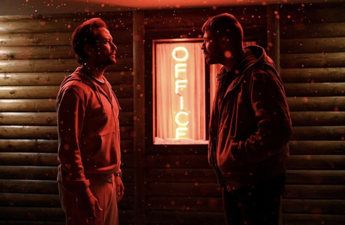buchwaldtalent's tweet photo. Who will survive a cold, dangerous night on “Sh*t Mountain?” Find out on episode 9 of #PokerFacePeacock, starring David Castañeda, streaming now on @Peacock. 🏔️🔪  #Buchwald #BuchwaldTalent #PokerFace #Peacock #NowStreaming https://t.co/ecLtyuQMRX