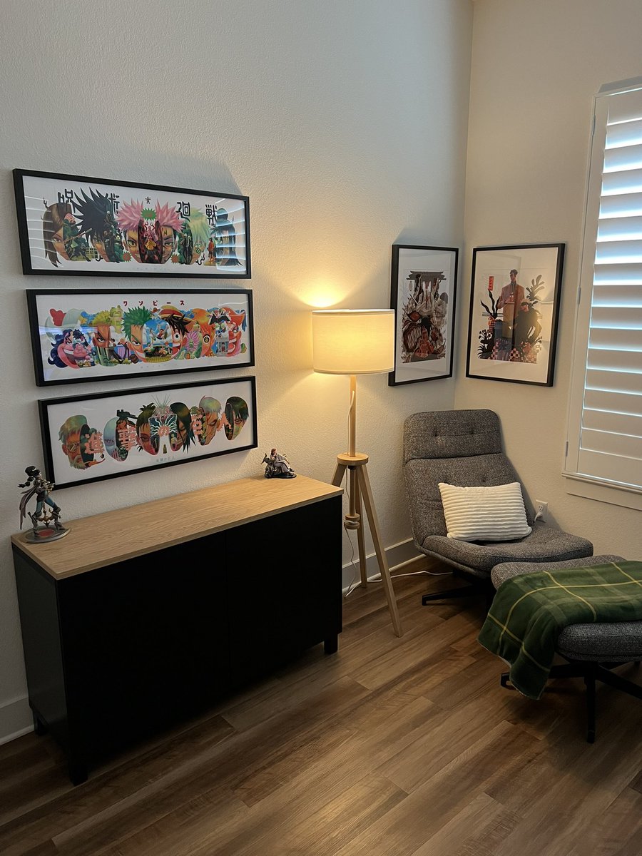 TheActualPluto's tweet photo. Finally got around to actually decorating my office after a year of being here. So freaking happy with how it turned out. Shout out my designer @SintillaGames   It’s such a vibe. Art by @kehasuk https://t.co/NPu5n6aJ1Q