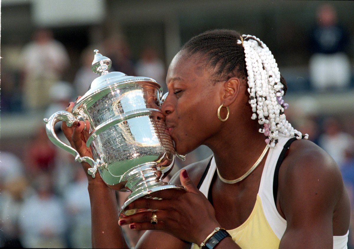 BleacherReport's tweet photo. Serena Williams’ resume is unreal:

-4x Olympic gold
-23 Grand Slam singles titles
-14 Grand Slam doubles titles
-Only tennis player to achieve the career Golden Slam in both singles &amp; doubles
-Joint longest run as the No. 1-ranked woman (186 weeks)

Legendary career 🐐 #WHM https://t.co/CXIgVtuNGc