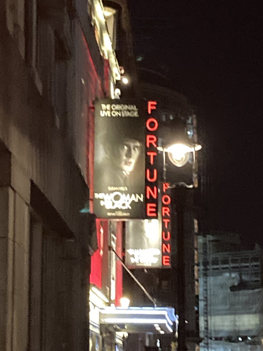 So pleased I got to see one of the last <a href="/Womaninblack_UK/">The Woman in Black</a> at @FortuneTheatre1 such a shame it was completely ruined by groups of kids continuously talking throughout
