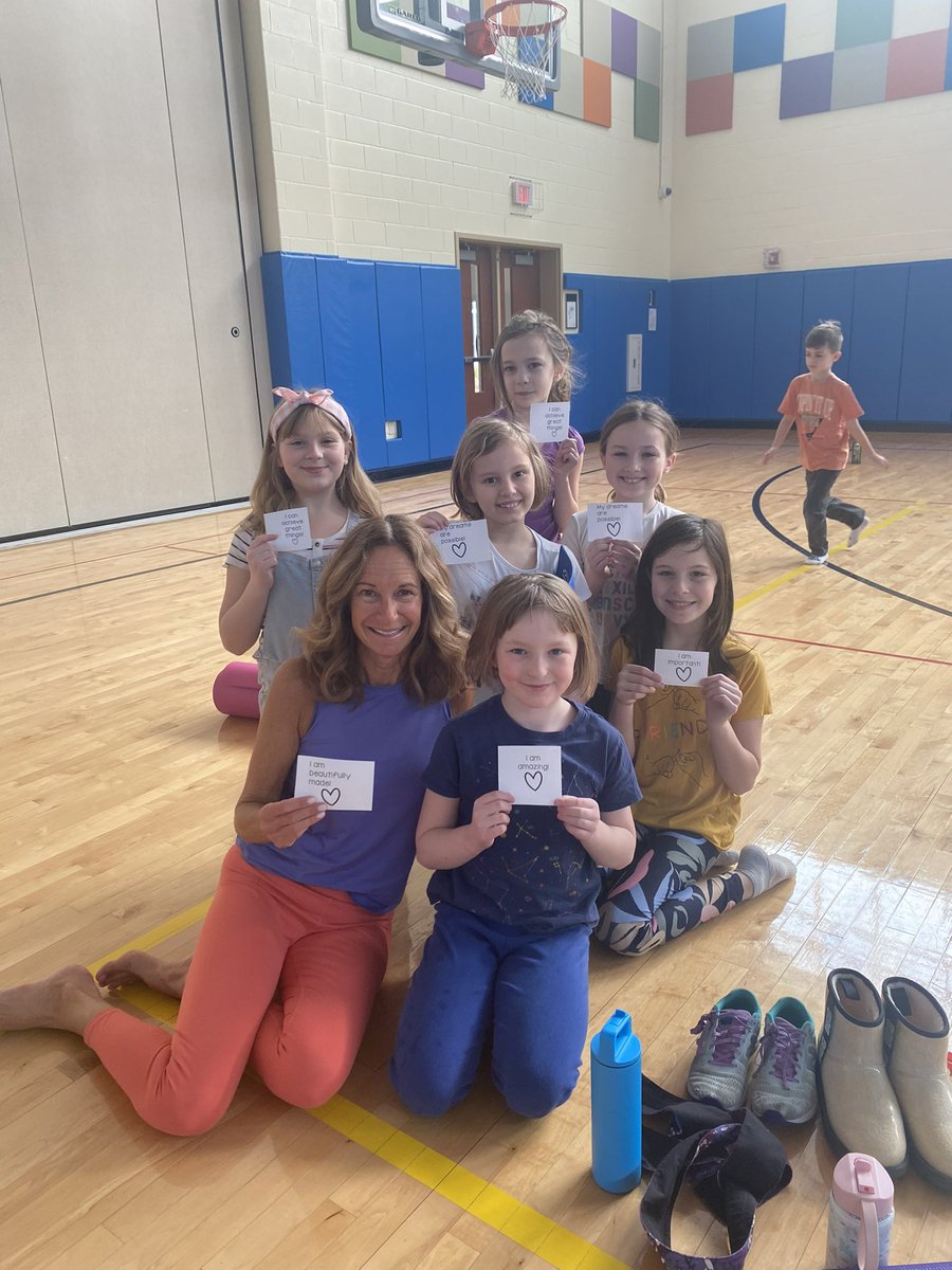 Absolutely LOVE going into Lincoln for yoga with these adorable kids and wonderful teachers; <a href="/lkwdHennessey/">Erin Hennessey</a>, <a href="/MrsMaisonet1/">Carrie Maisonet</a>, and Mrs Dyke!!! 💜💛