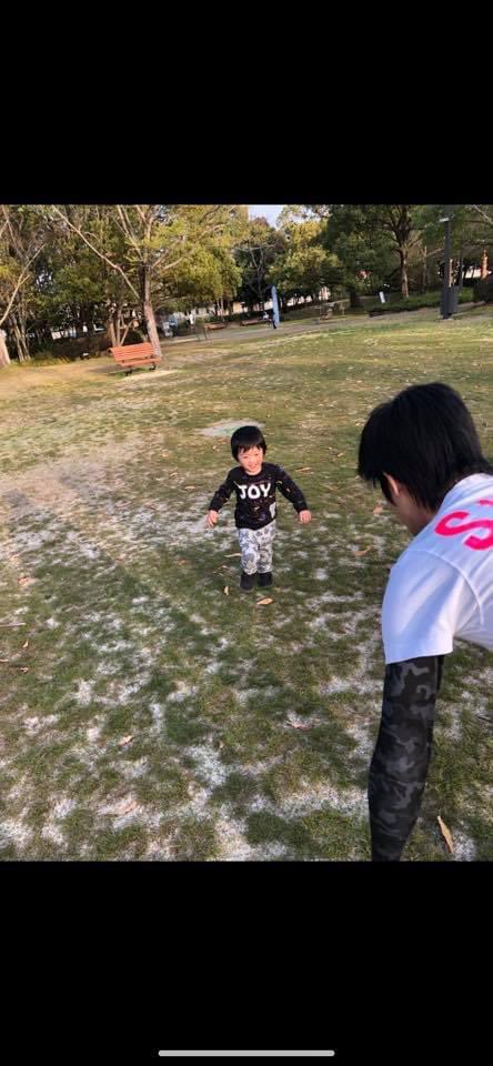 seizin_BOSS's tweet photo. おはよう御座います‼️

Fortniteに限らず

自分の近くから離れていく方も居れば新しい出会いもある⭐️
去る者は追わず、自分にとって役目を終えた方だと感謝の気持ちを持って送り出したい😊

新しい出会いに感謝しながら近くに居る方を大切に❣️

身近な人ほど大事❣️
私は妻と子供達の笑顔が1番です😊 https://t.co/qnCRZdSCUq