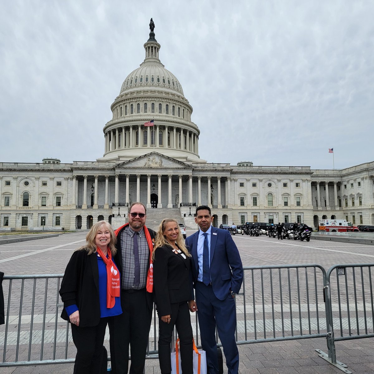 REALeResearch's tweet photo. Great day on the hill talking to #Florida representatives about #livingdonorprotectionact #mykidneyvoice @NKF_Advocacy @nkf https://t.co/QXXWEoeHmX