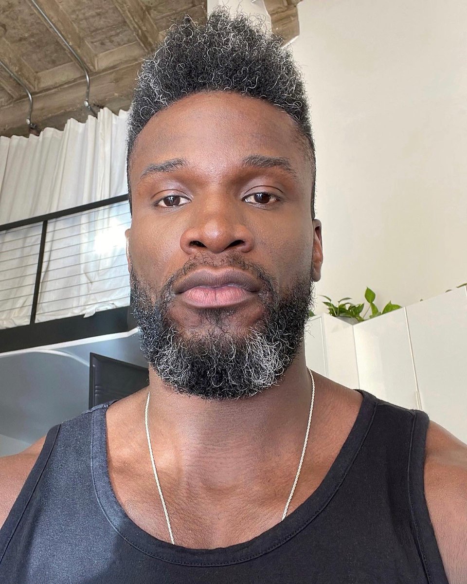 ChaunTWilliams's tweet photo. Embracing my grey hair 👨🏾‍🦳 https://t.co/wd3NX2GXzx