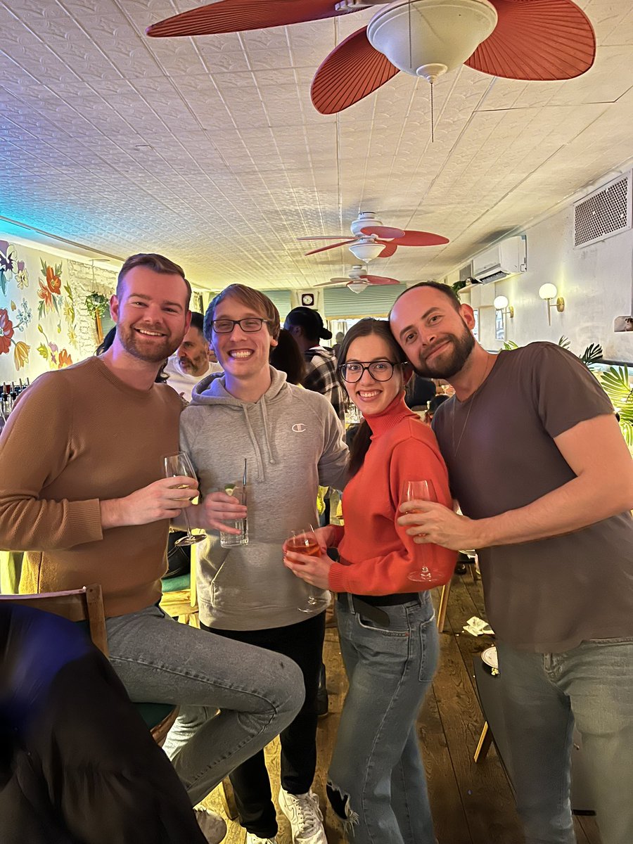 gogo_science's tweet photo. We are loving our new tradition - The Micro PhD student happy hour @IcahnMountSinai https://t.co/T7kPCYxNGK