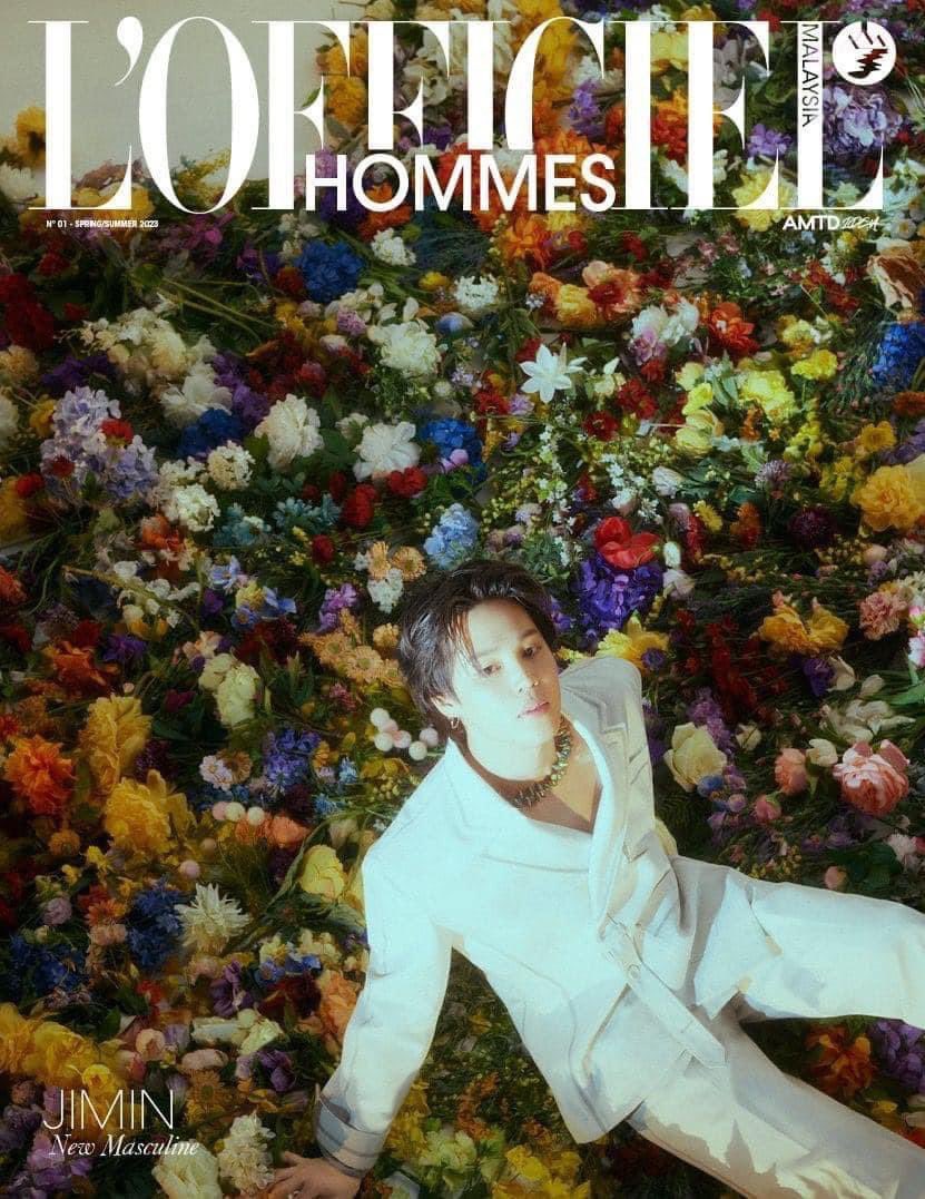 || Jm 🐤

• Jimin erschien auf dem Cover der Märzausgabe 2023 des L'Officiel Hommes Malaysian Magazine🔥

Gekleidet in „Dior“ erwähnt er die Mission von Diors Global Men’s Ambassador, sein wahres Selbst, seine Zukunft und mehr. 👀😭

Happy für ihn 💋

#jimin  #지민