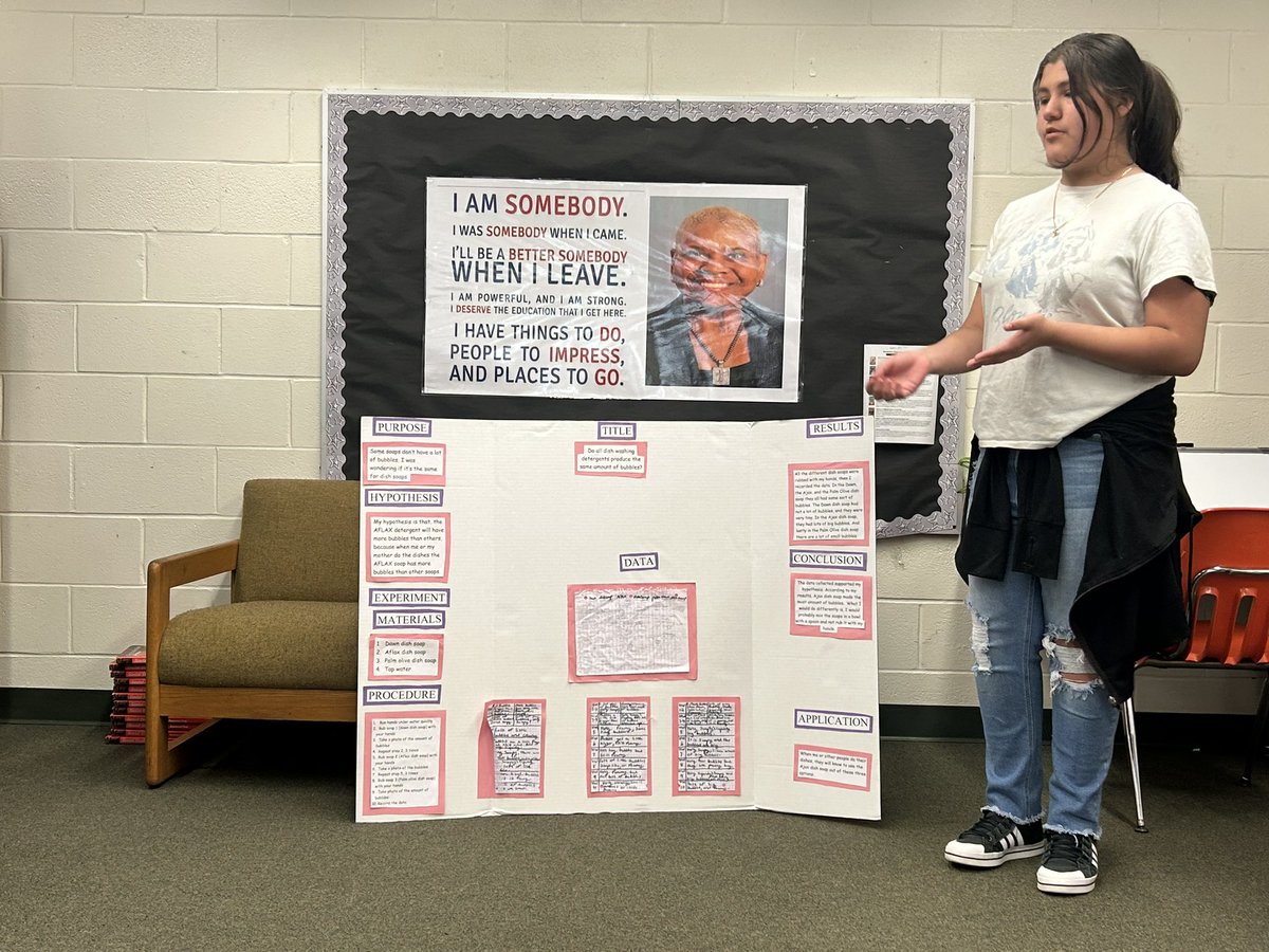 starkevcs's tweet image. The coveted 5th Grade Science Fair Projects have arrived! The trio class had many great presentations. We’re so proud of these Scientists. We can’t wait to find out who will represent Starke! 

@ElemSci #VCSscientists @VCSscience