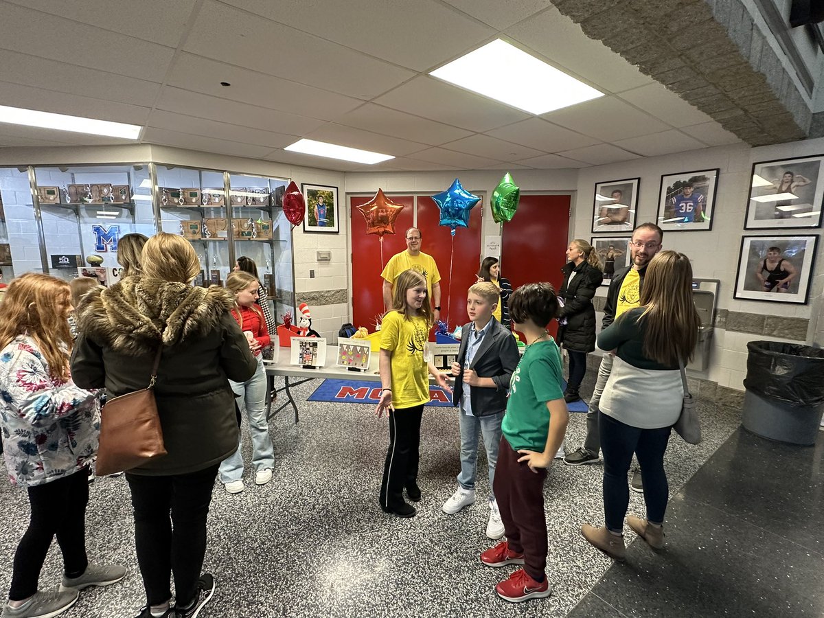 Our 5th Grade Yellow team made us proud at the State of the City tonight! We loved hearing about your House Cup! #PTBM <a href="/MarysvilleEVSD/">Marysville Schools</a>