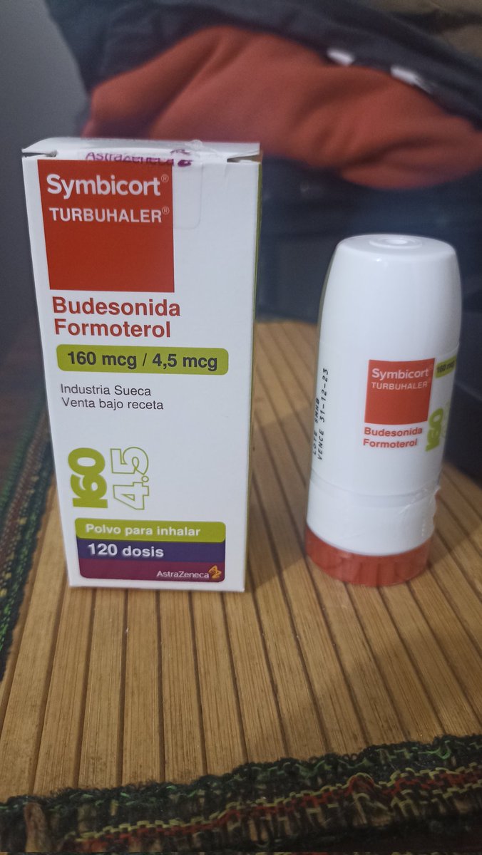 arabelacecilia's tweet photo. La neumóloga me cambió el inhalador por este que no tengo la menor idea de cómo se usa así que si hay algún neumólogo en la sala y me quiere asesorar se lo agradezco 🥲 https://t.co/m6rL2OZpjz