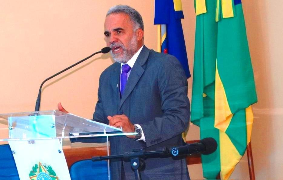 professordudu13's tweet photo. Quando eu digo que Artur do PT é um candidato competitivo para prefeito de Estância é pq os dados comprovam!

5 mandatos consecutivos para vereador; Em 2006 foi candidato a deputado federal com 10.430 votos no geral, desses 8.857 só em Estância e isso com um eleitorado bem menor! https://t.co/MK5QGV7ofW