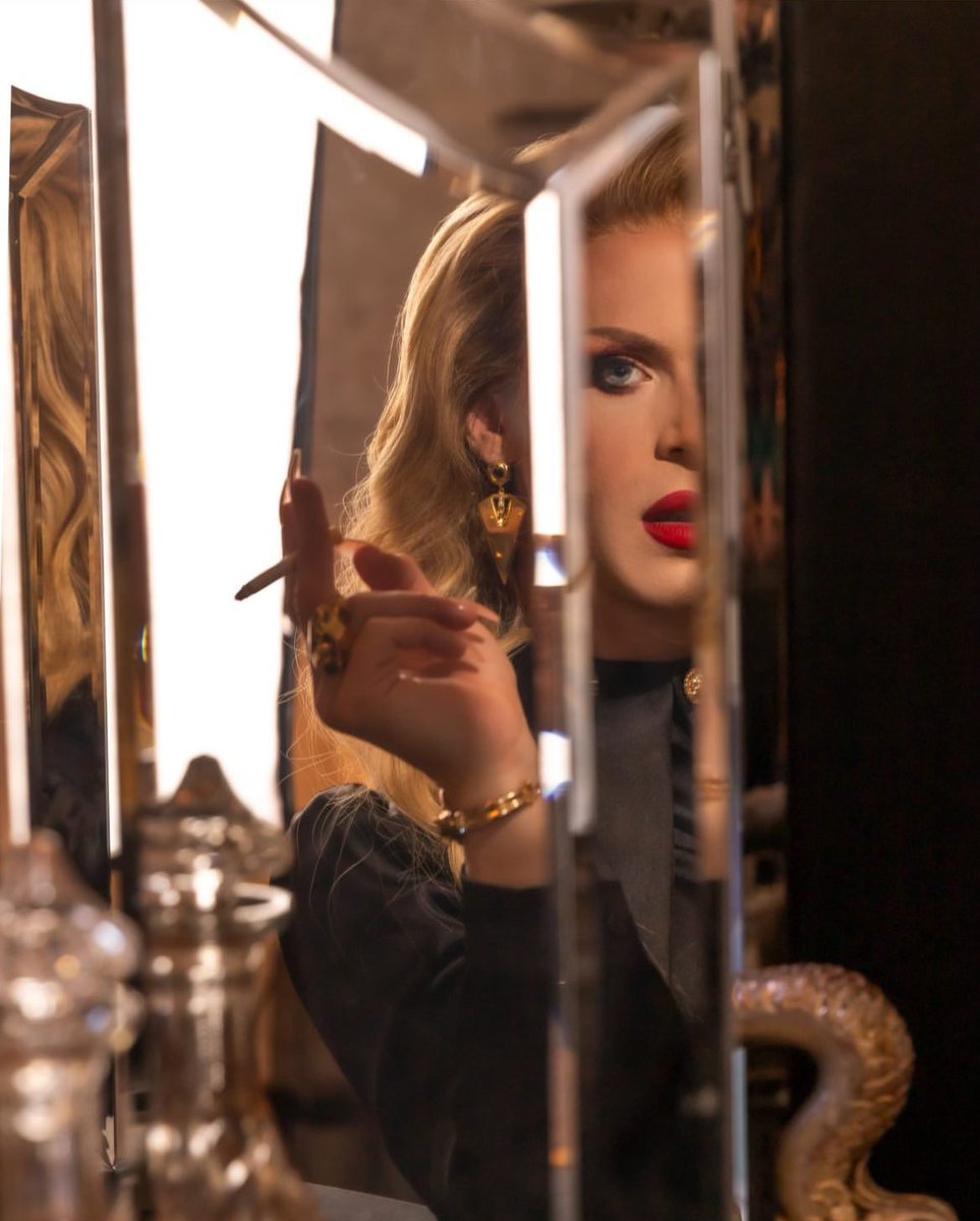 tkdailymedia's tweet photo. 📷  | Katya Zamolodchikova by Alvaro Masa https://t.co/FIhil721jL