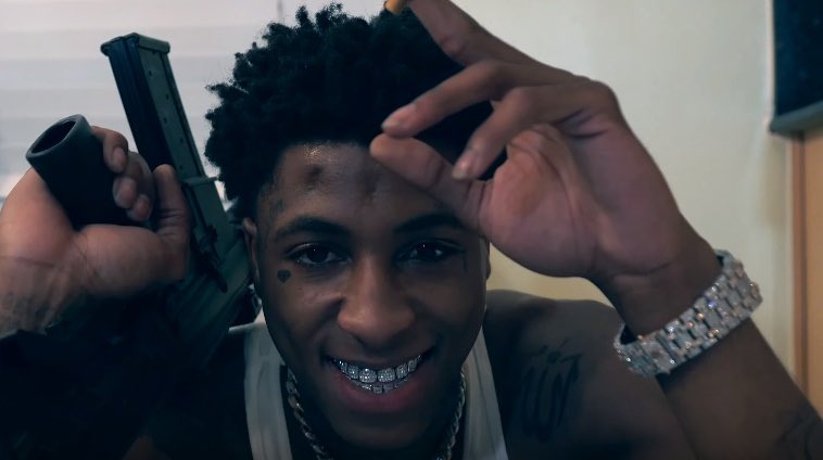 ybdeyo's tweet photo. nba youngboy dropping tonight 🔥 https://t.co/sgYTnMc5fN