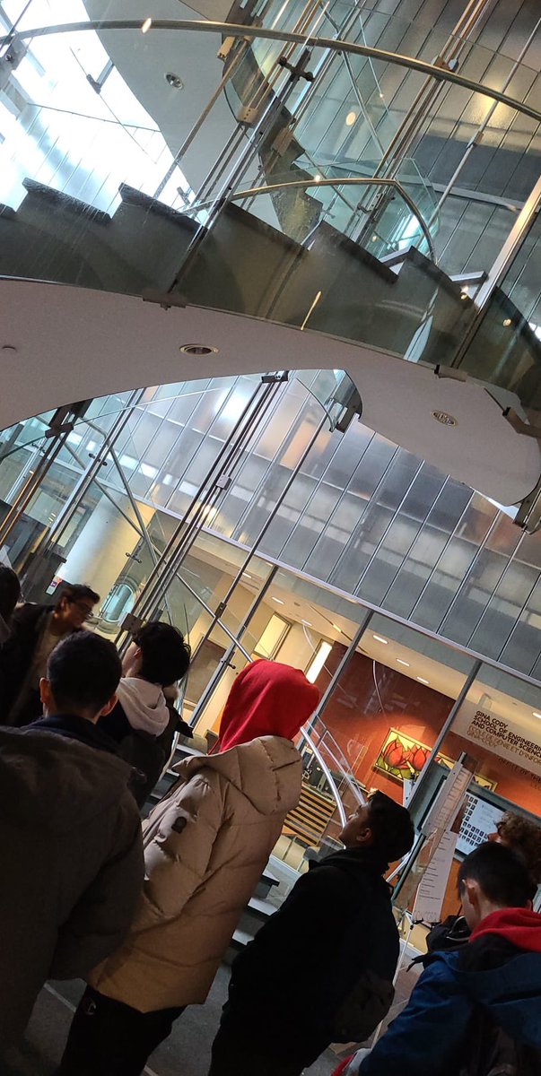 BHSS_Science's tweet photo. Next stop was a guided tour at Concordia University. Our students got to see many buildings including the Engineering building- the only school of engineering in North America named after a female engineer! Thank you @Concordia for having us and for your awesome swag! https://t.co/w4tyG6nfUi